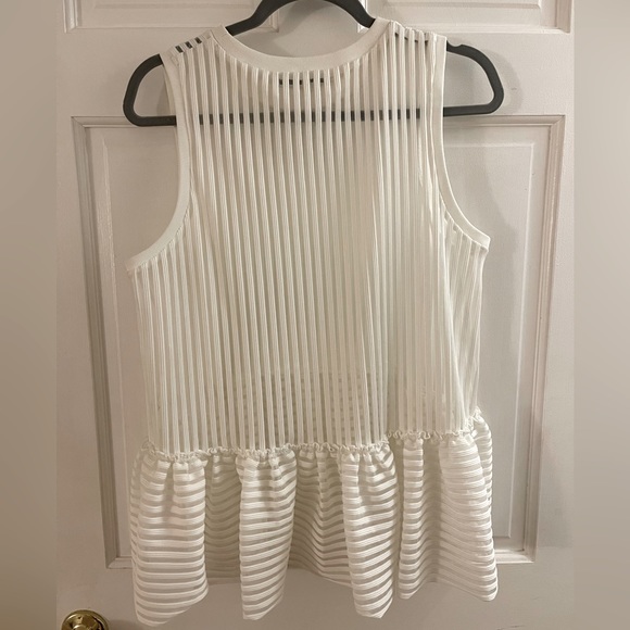 New! Fashion top with ruffle detail. From English Factory, Size L. - Picture 2 of 4